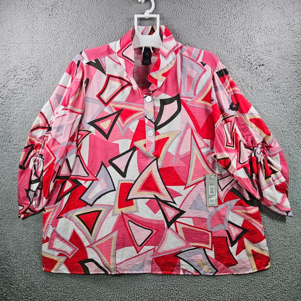 NEW Ali Miles Shirt Top Women 2X 1/2 Button Large Triangle Print Red Pink White‎
